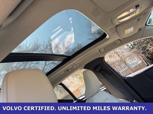 Certified 2023 Volvo XC40 B5 Plus w/ Driver Assist Package image 16