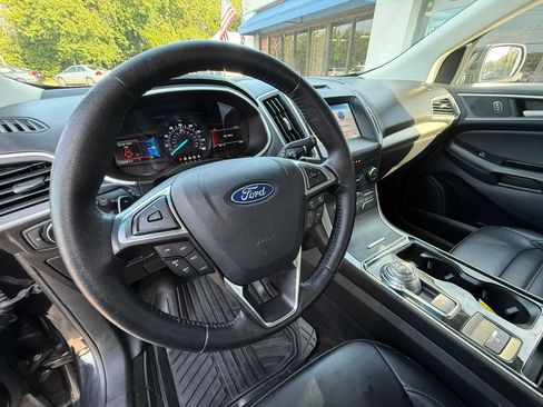Used 2019 Ford Edge SEL w/ Equipment Group 201A AWD/4WD image 31