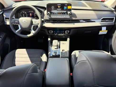 New 2026 Nissan Rogue SL AWD/4WD image 24
