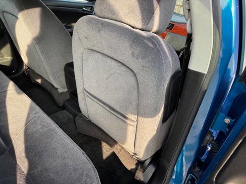 Used 2010 Chevrolet Impala LT image 16