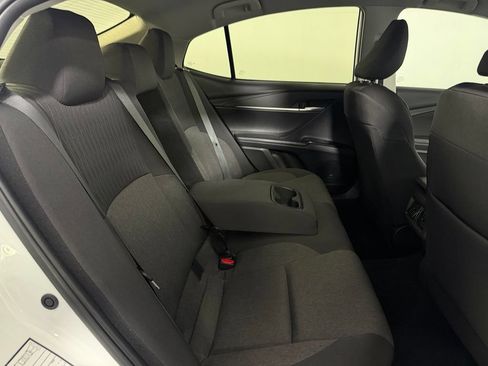 Used 2025 Toyota Camry LE FWD image 15