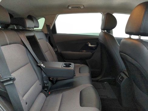 Used 2022 Kia Niro EX FWD image 28