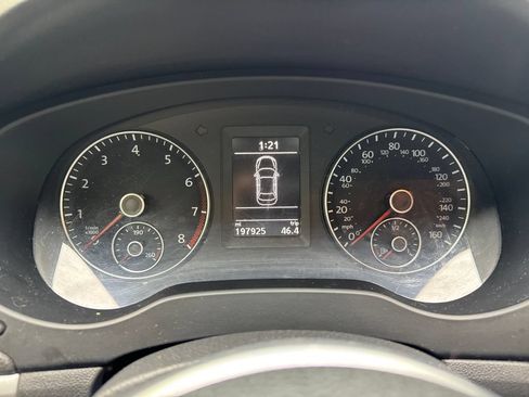 Used 2014 Volkswagen Jetta GLI Autobahn FWD image 51