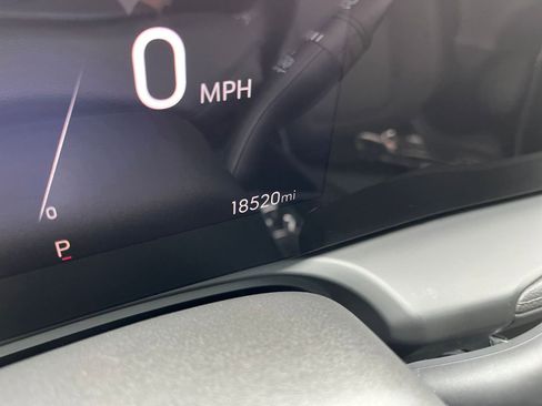 Used 2025 Buick Encore GX Preferred image 40