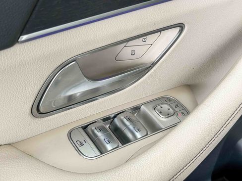 Used 2020 Mercedes-Benz GLE 350 4MATIC image 25