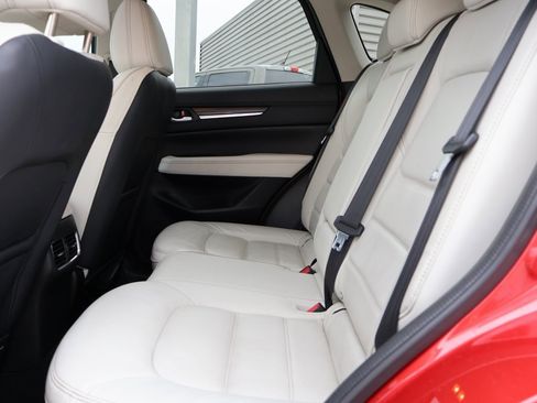 Used 2017 MAZDA CX-5 Grand Touring w/ Premium Package image 18