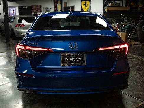 Used 2024 Honda Civic EX image 6