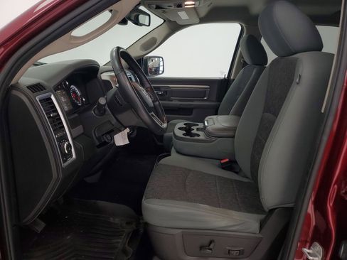 Used 2019 RAM 1500 Big Horn AWD/4WD image 13