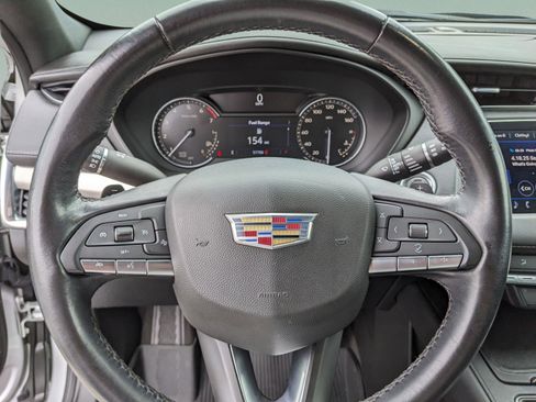 Used 2022 Cadillac XT4 Premium Luxury w/ Safety Alert Package image 39