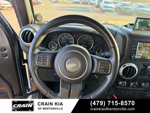 Used 2014 Jeep Wrangler Unlimited Rubicon w/ Connectivity Group image 20
