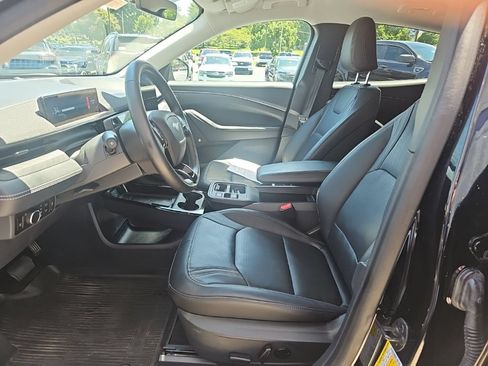 Used 2025 Ford Mustang Mach-E Premium RWD image 9