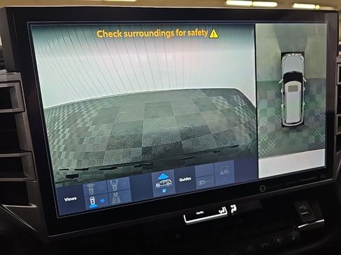 Used 2024 Toyota Sequoia Platinum image 24