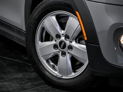 Used 2018 MINI Cooper Convertible image 3