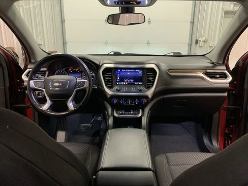 Used 2020 GMC Acadia SLE image 30