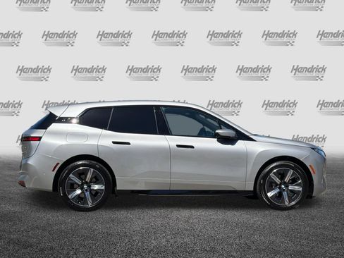 Used 2026 BMW iX xDrive45 AWD/4WD image 3