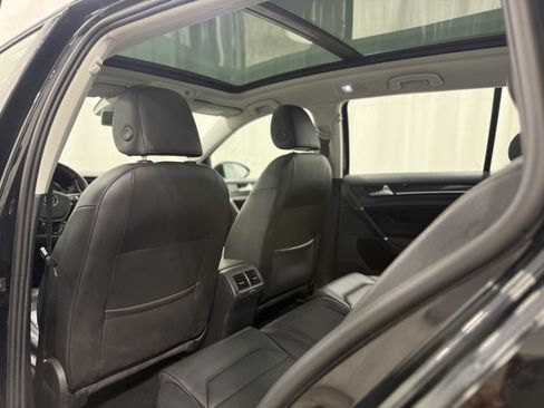 Used 2016 Volkswagen Golf SEL w/ Lighting Package (SEL) image 26