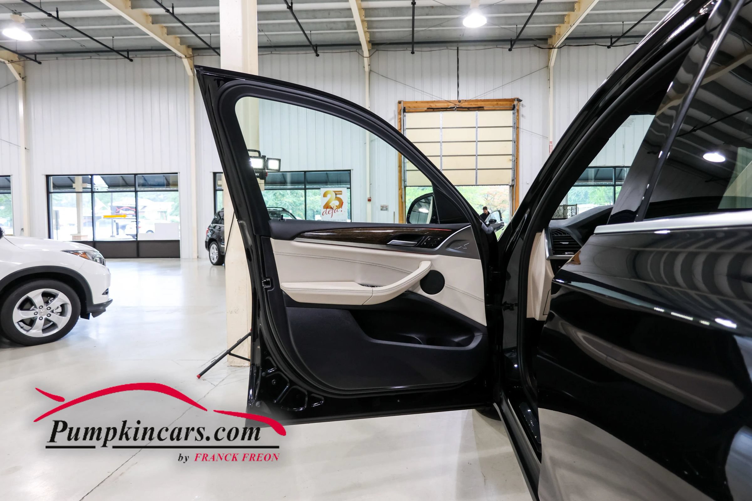 Used 2018 BMW X3 xDrive30i w/ Premium Package AWD/4WD image 15