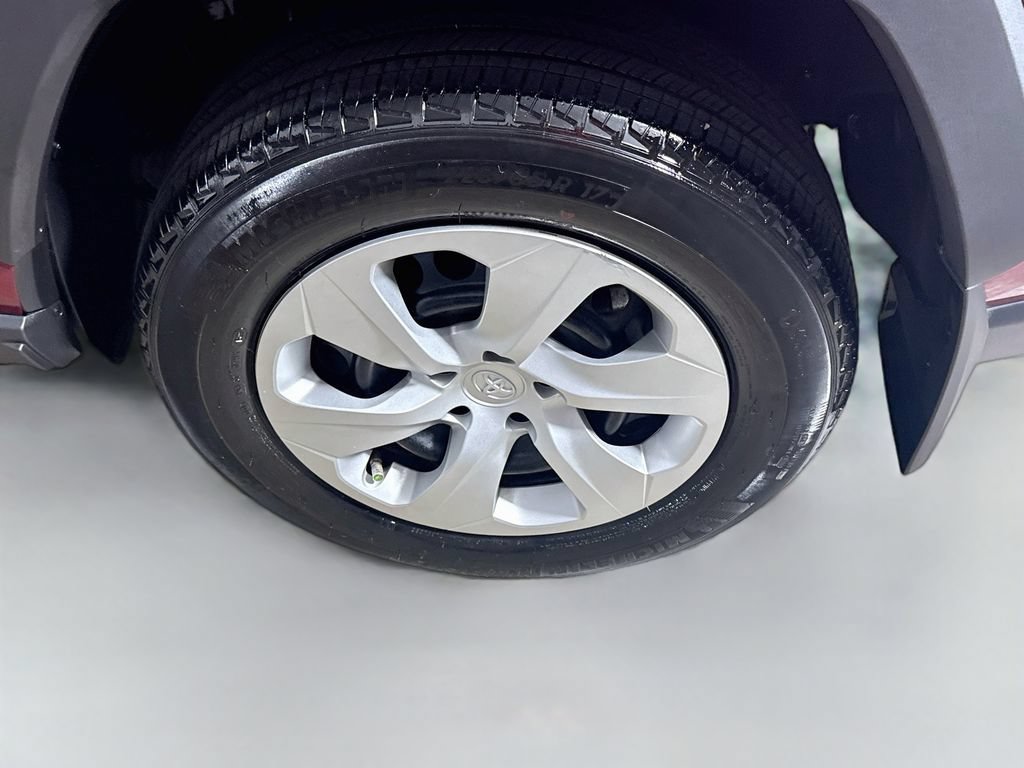 Certified 2025 Toyota RAV4 LE FWD image 9