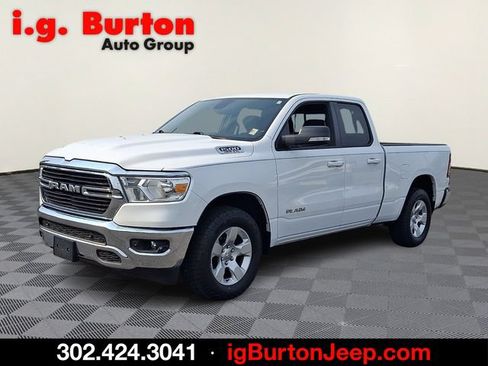 Used 2021 RAM 1500 Big Horn AWD/4WD image 3