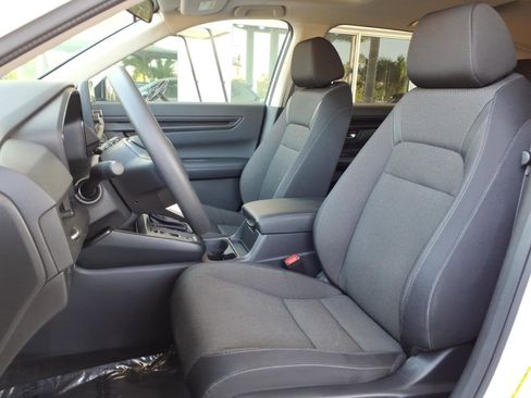 Used 2025 Honda CR-V EX image 5