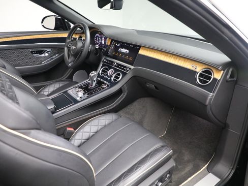Certified 2020 Bentley Continental GT image 34