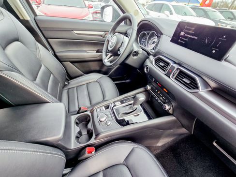 Used 2025 MAZDA CX-5 AWD 2.5 S w/ Preferred Package image 9