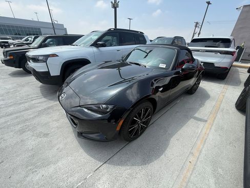 Used 2026 MAZDA MX-5 Miata Grand Touring w/ Weather Package RWD image 1