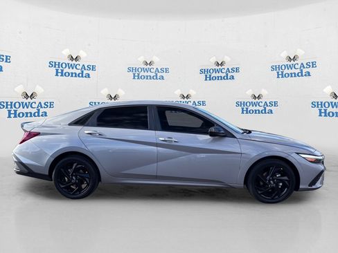 Used 2026 Hyundai Elantra Sport w/ Cargo Package FWD image 9