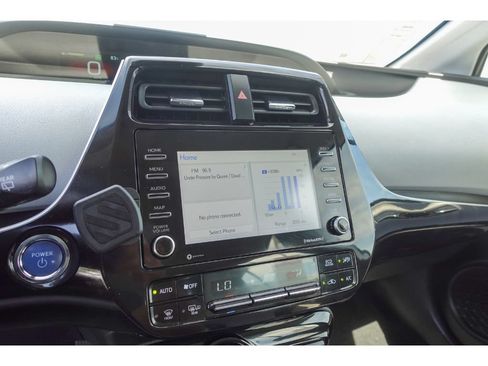 Used 2022 Toyota Prius LE FWD image 16