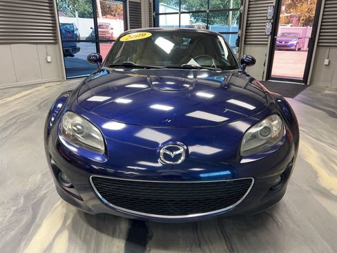 Used 2009 MAZDA MX-5 Miata Grand Touring RWD image 33