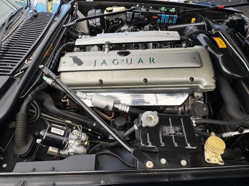Used 1995 Jaguar XJS 4.0 Convertible image 22