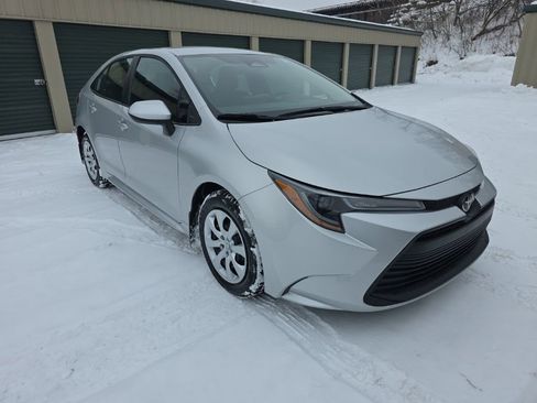 Certified 2023 Toyota Corolla LE image 8