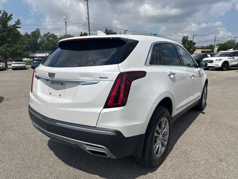 Used 2021 Cadillac XT5 Premium Luxury w/ LPO, Floor Liner Package AWD/4WD image 5