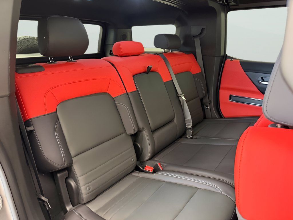 Used 2026 GMC Hummer EV 3X w/ Carbon Fiber Edition Package AWD/4WD image 26
