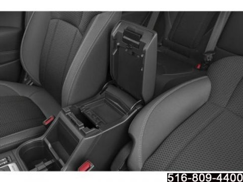 Used 2020 Subaru Forester Premium image 18