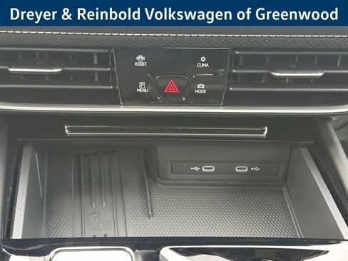 New 2026 Volkswagen Atlas SEL image 18