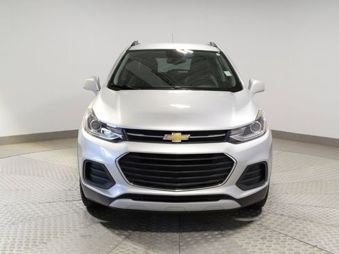 Used 2018 Chevrolet Trax LT w/ LT Convenience Package AWD/4WD image 6