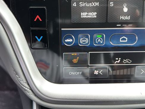 New 2025 Subaru Outback Premium image 15