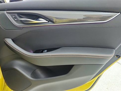 Used 2025 Cadillac CT5 V w/ Technology Package image 28