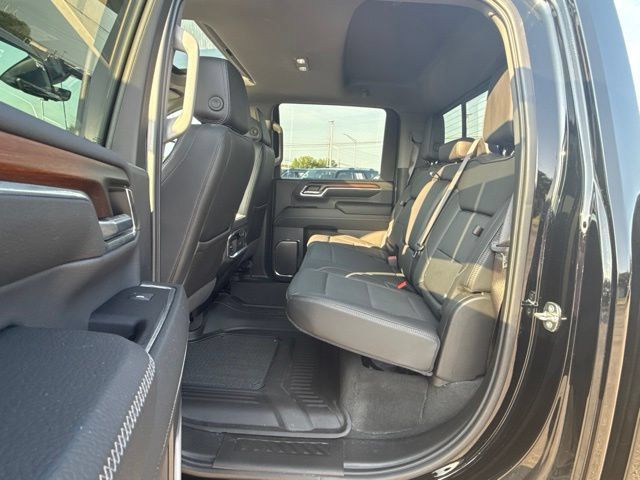 Used 2024 GMC Sierra 2500 Denali w/ Denali Reserve Package AWD/4WD image 29