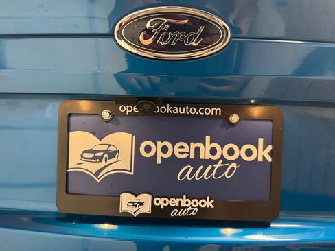 Used 2020 Ford Fusion SE image 18