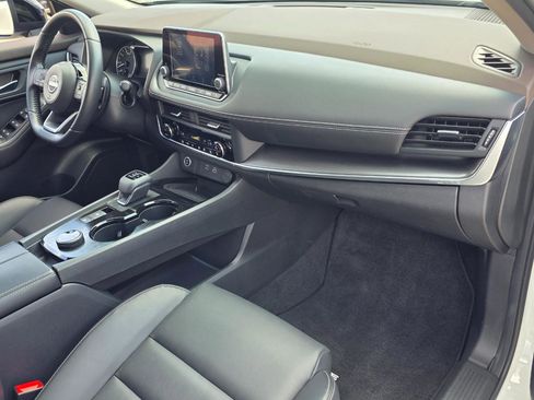 Used 2023 Nissan Rogue SV w/ SV Premium B Package AWD/4WD image 22