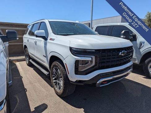 Used 2026 Chevrolet Tahoe Z71 w/ Z71 Off-Road Package AWD/4WD image 4
