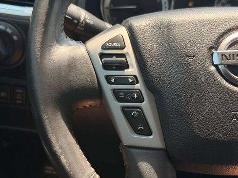 Used 2017 Nissan Titan SV RWD image 23
