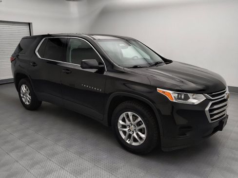 Used 2020 Chevrolet Traverse LS AWD/4WD image 11