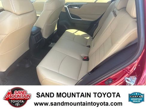 Used 2023 Toyota RAV4 XLE Premium FWD image 12
