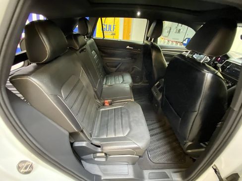 Used 2020 Volkswagen Atlas Cross Sport SEL Premium AWD/4WD image 30