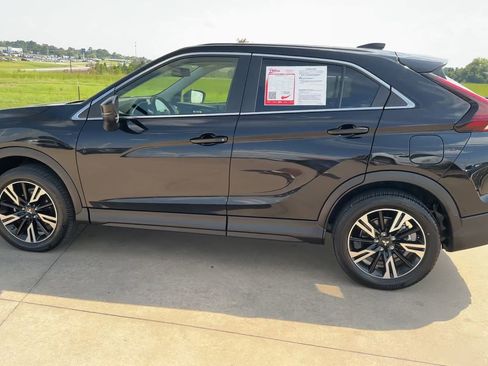 Used 2024 Mitsubishi Eclipse Cross SE image 6