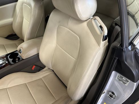 Used 2011 Jaguar XK Convertible image 48