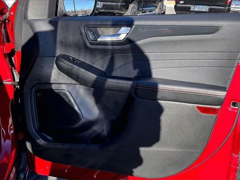 Used 2023 Ford Escape ST-Line Elite w/ Premium Technology Package image 19